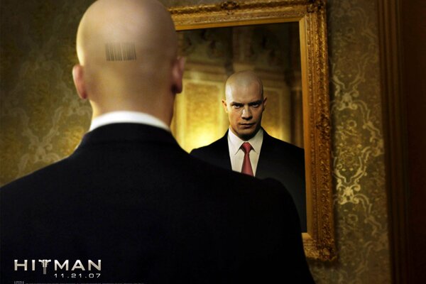 Film Hitman Reflexion im Spiegel