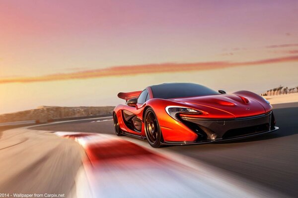 Coche deportivo McLaren en color rojo