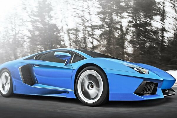 Lamborghini aventador lp700-4 supercar blu