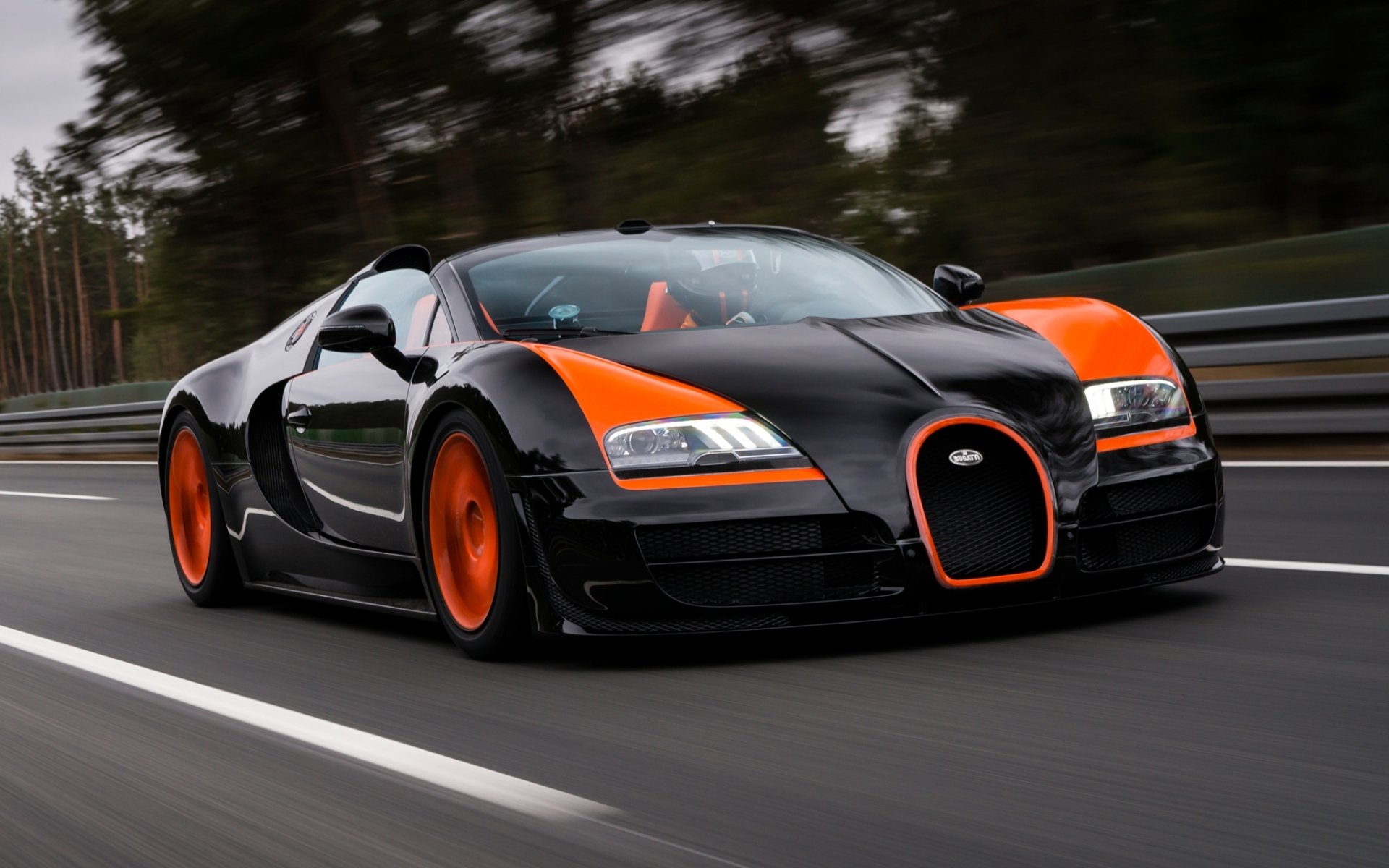 bugatti 16.4 veyron grand sport vitesse world record car edition bugatti veyron supercar hypercar front end forest background