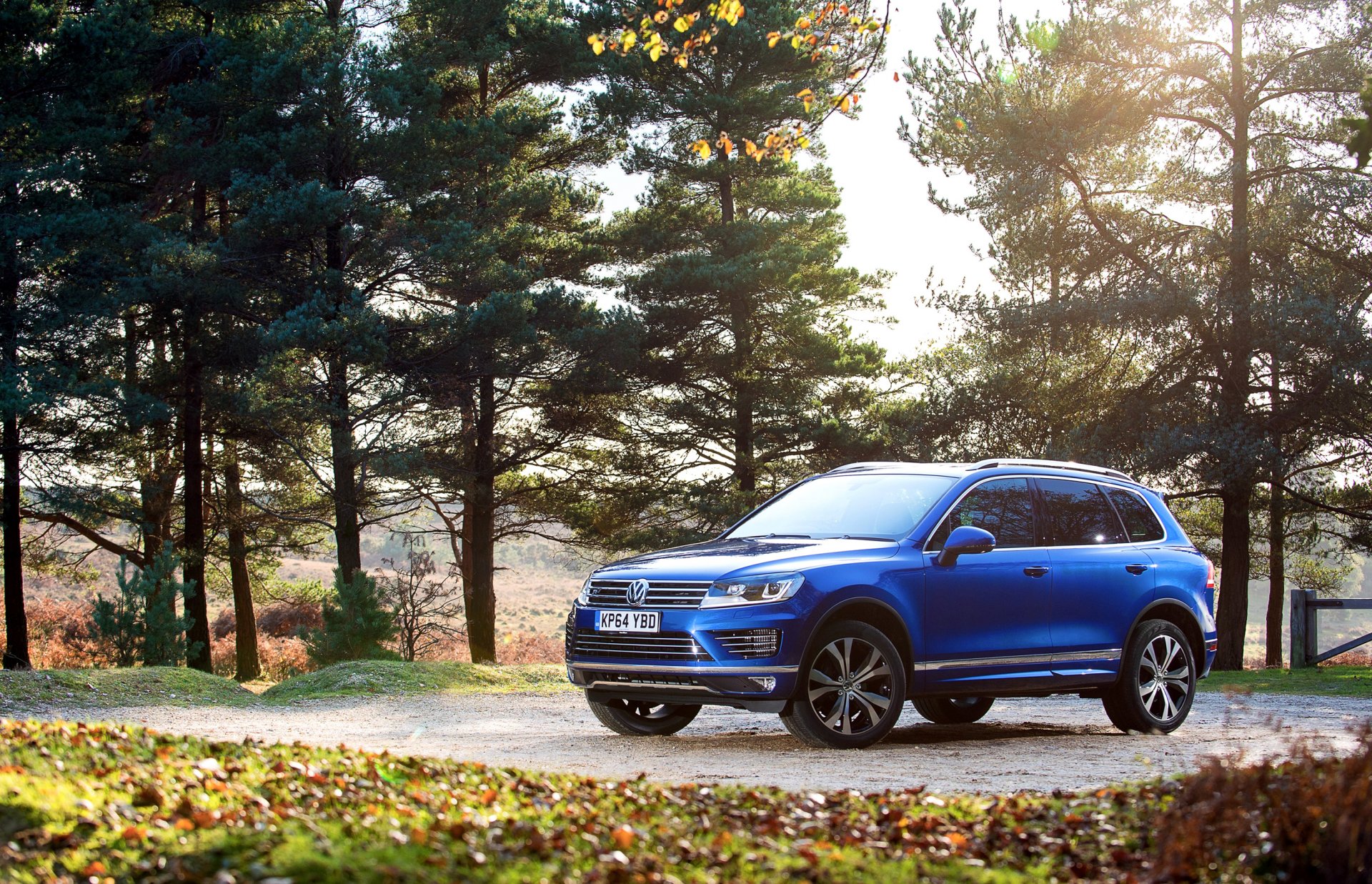 volkswagen 2014 touareg r-line blue vehicles photo