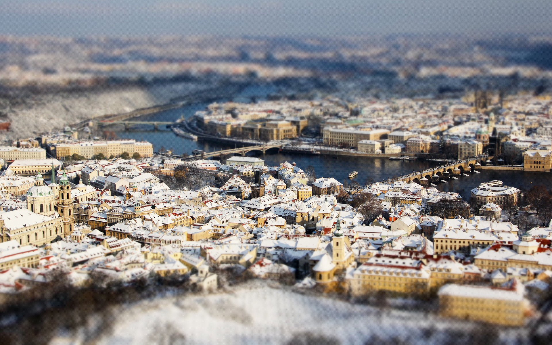 gorol panorama prague haut tilt shift république tchèque capitale europe ponts rivière vue maisons bâtiments architecture flou villes