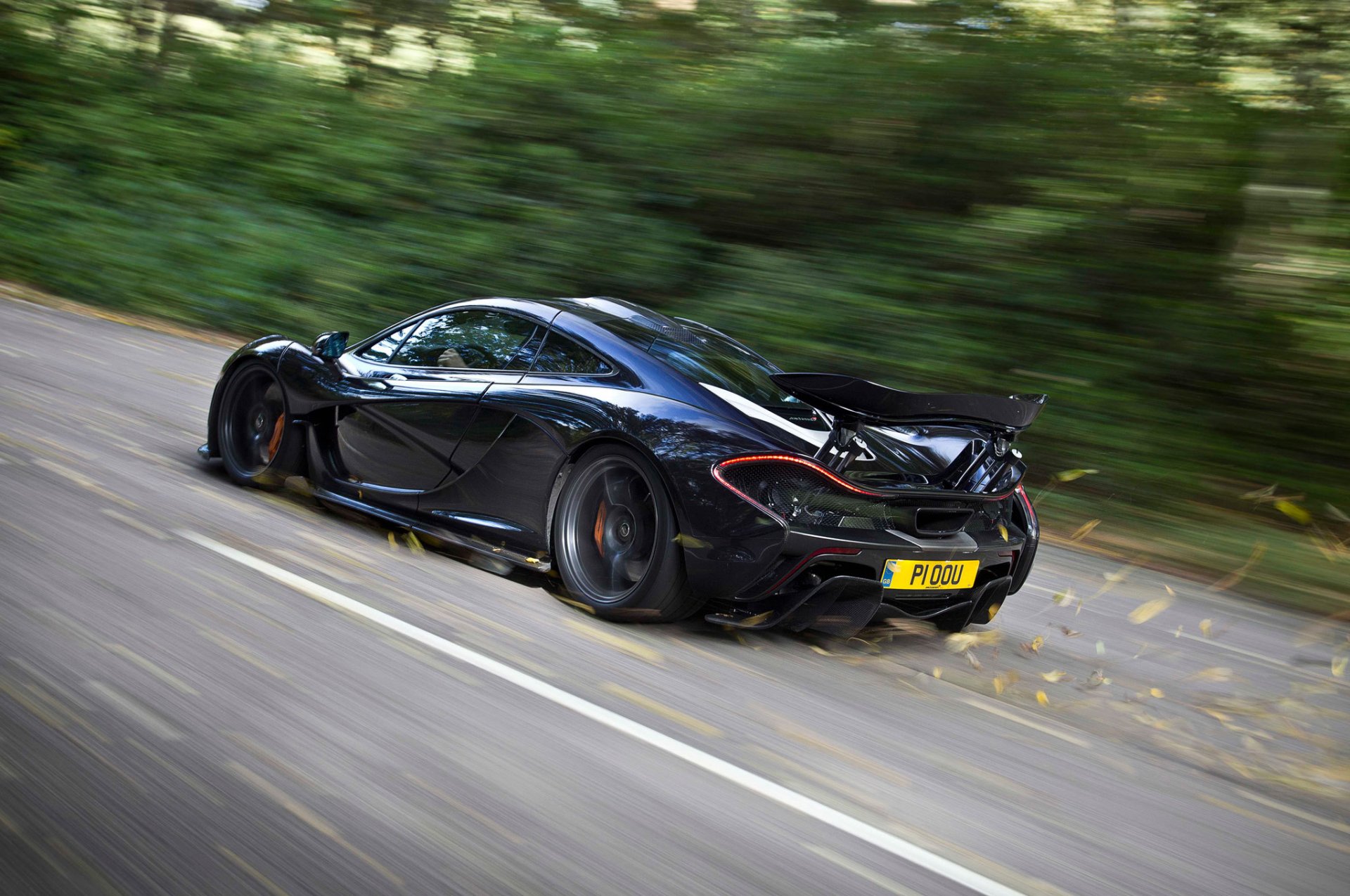 mclaren p1 supercar velocità