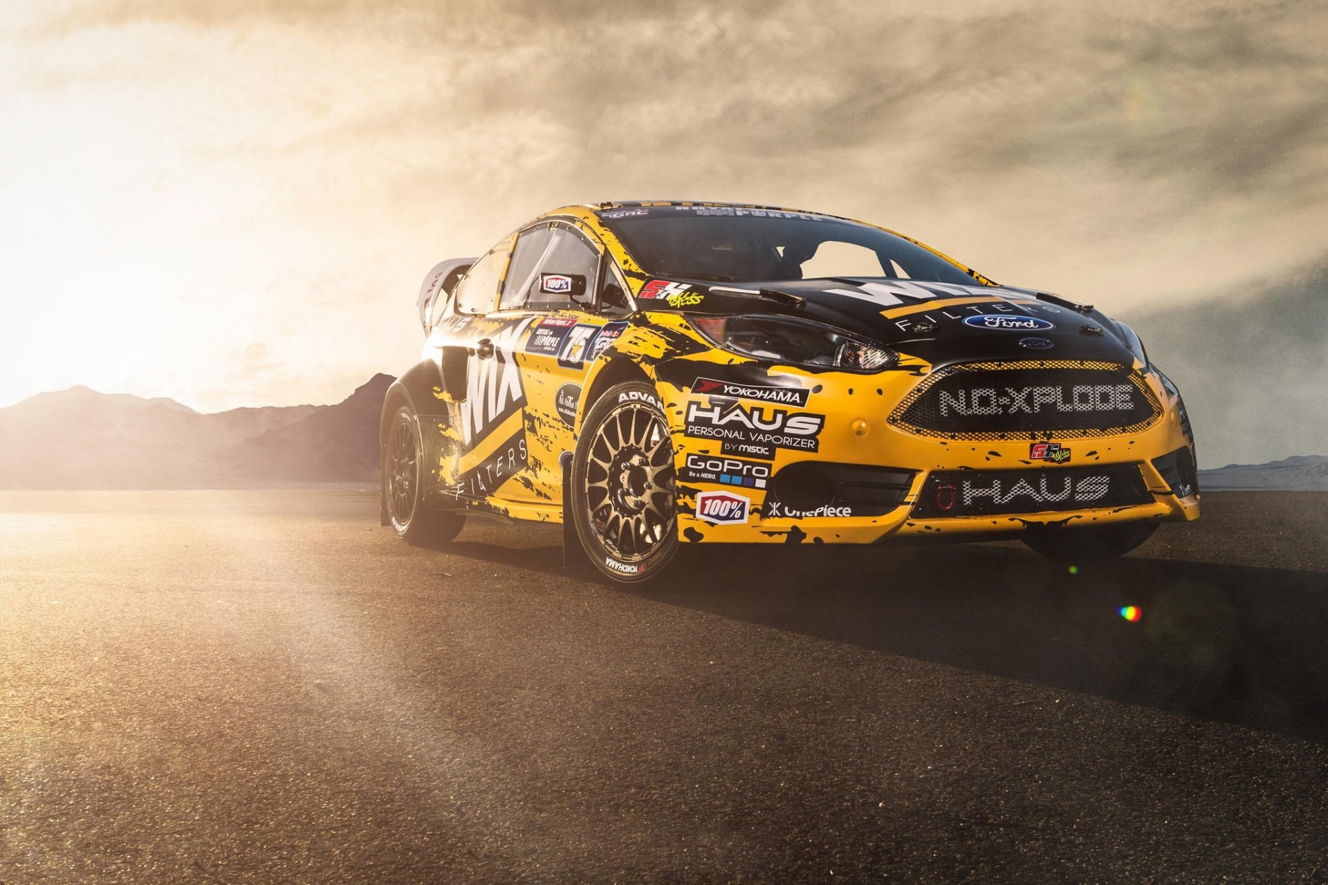 ford fiesta st rallycross parrainé par wix filters matt magnino photos jaune avant fiesta rallye soleil éblouissement