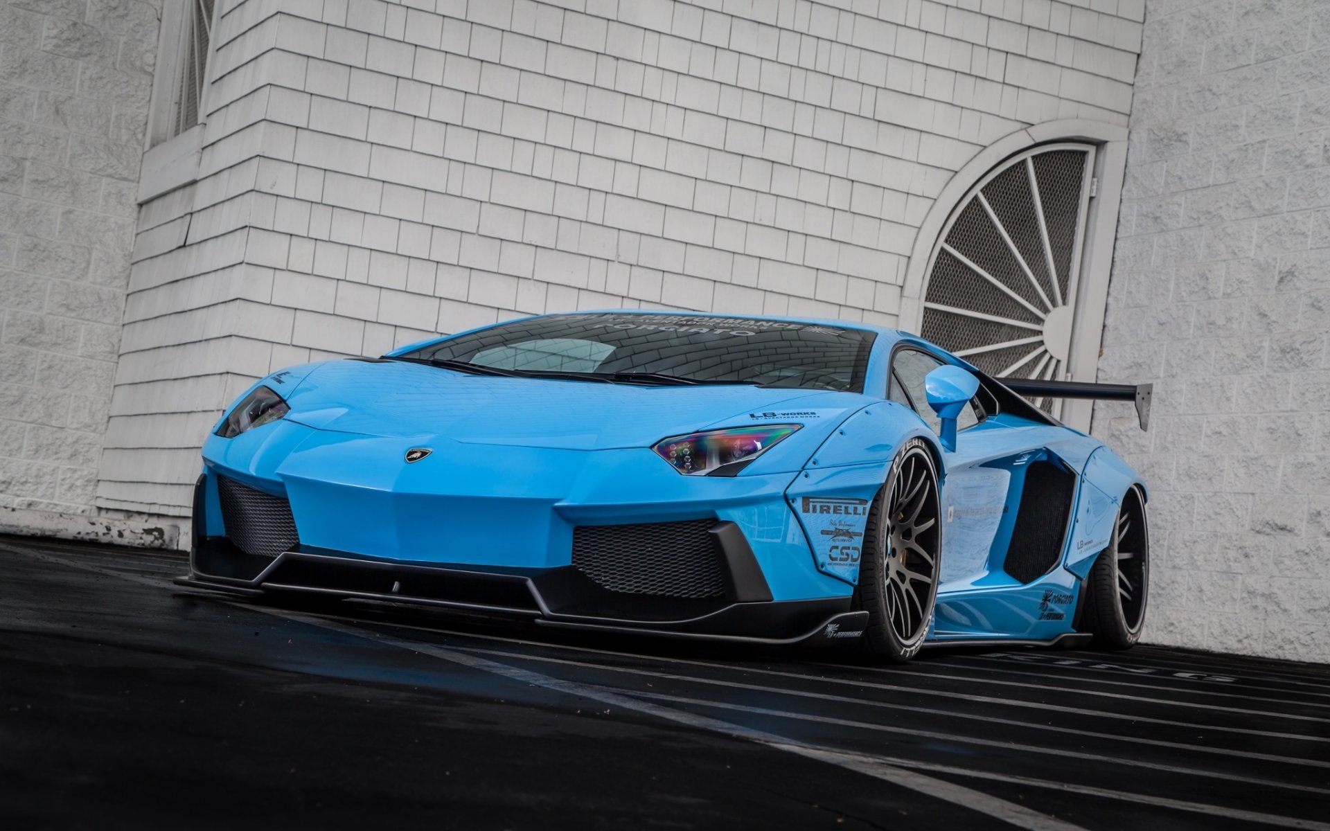 lamborghini aventador lp700-4 wolność spacer niebieski supersamochód ciało przód