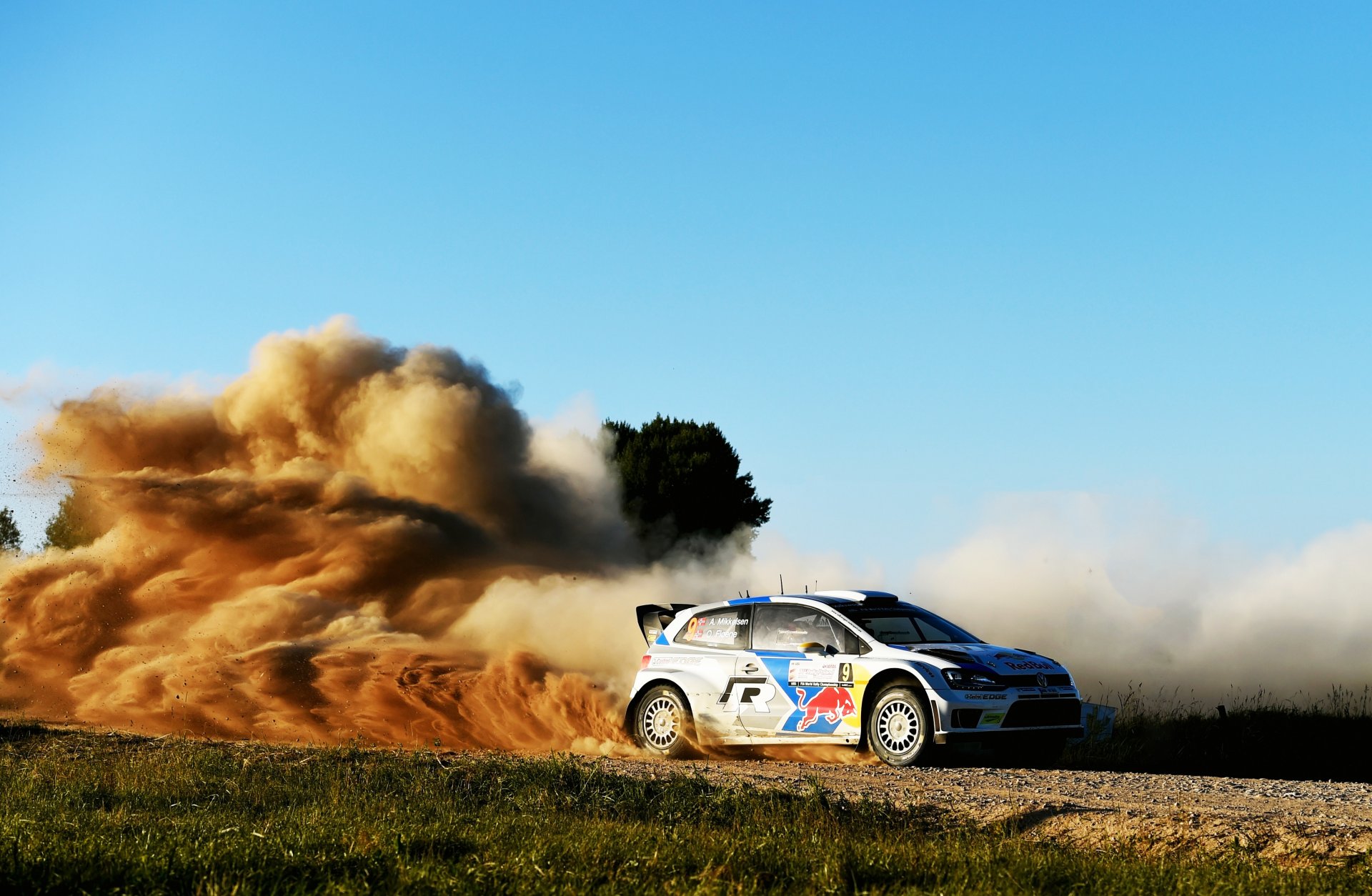 volkswagen polo wrc rally auto velocità skid polvere giorno andreas mikkelsen