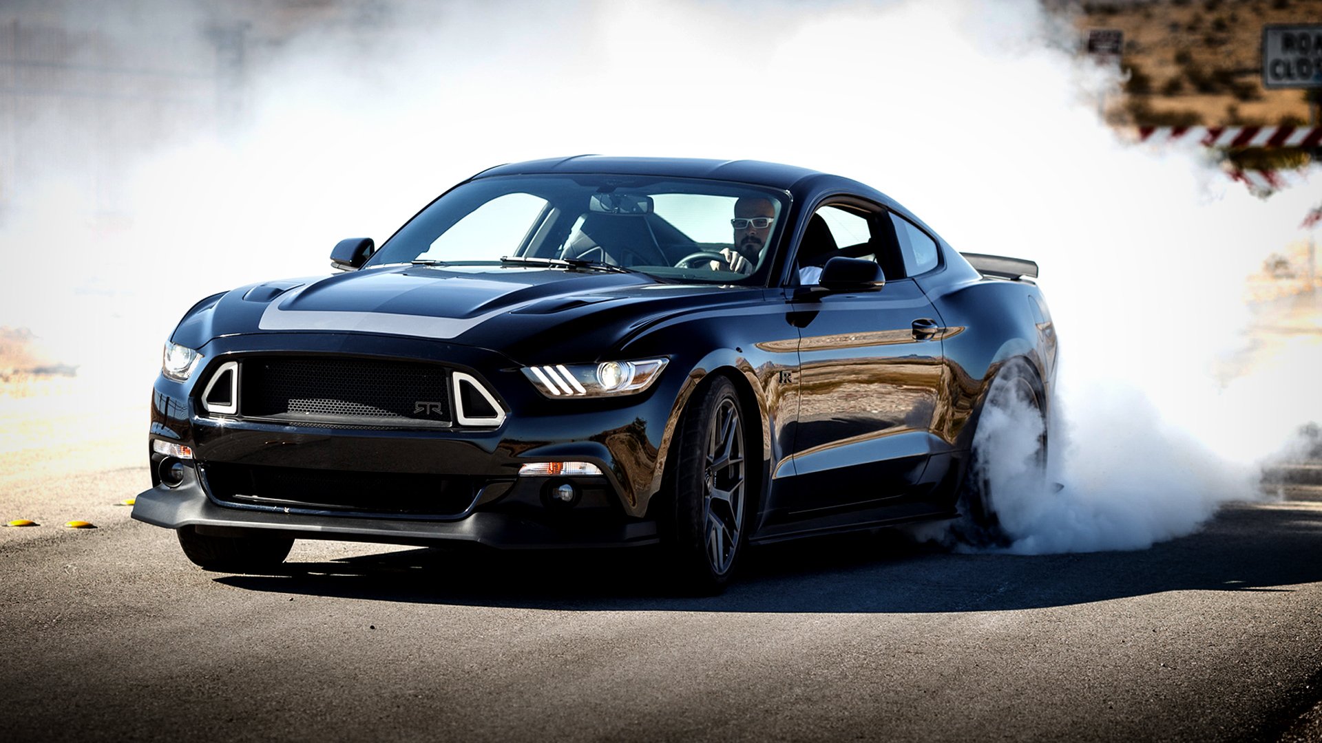 2015 ford mustang rtr spec 2