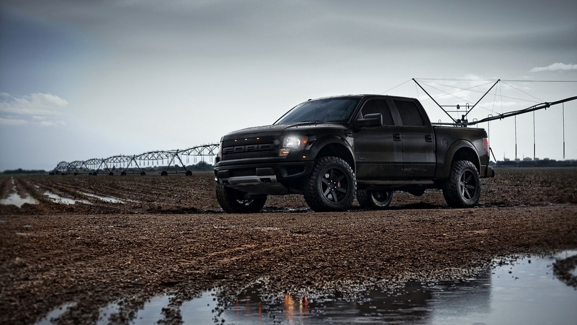 raptor ford suv pickup