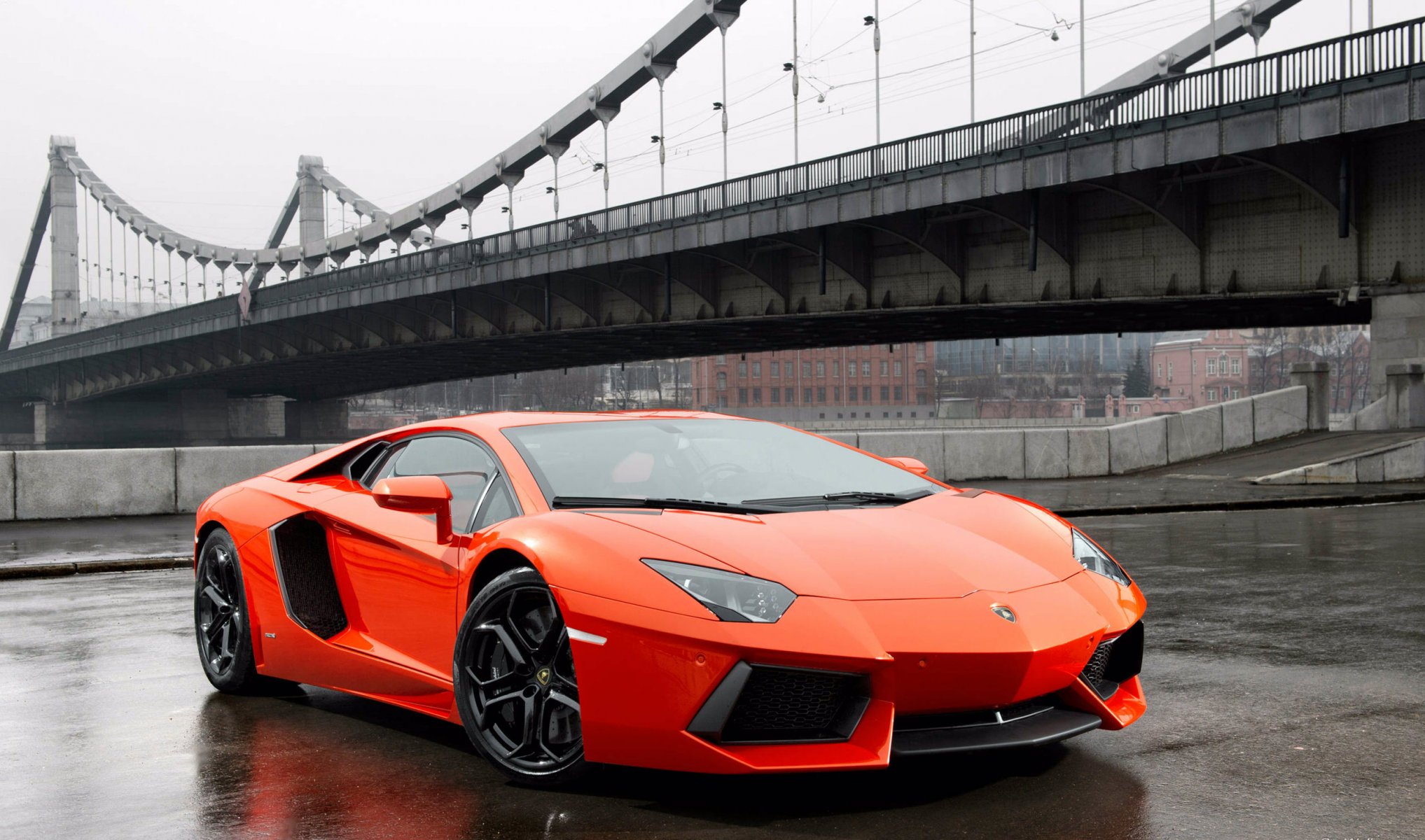 lamborghini aventador lp700-4 naranja aventador puente