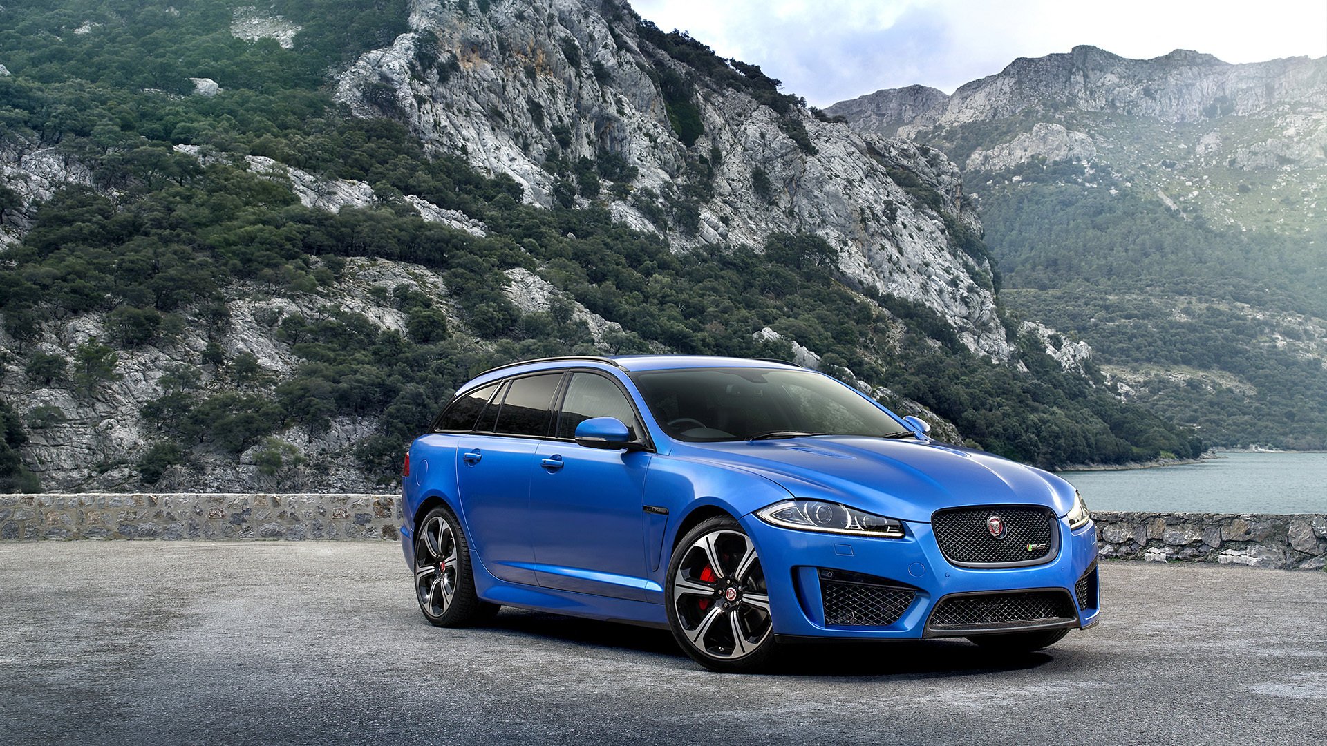 jaguar xfr-s auto 2015 blu auto jaguar montagne bello