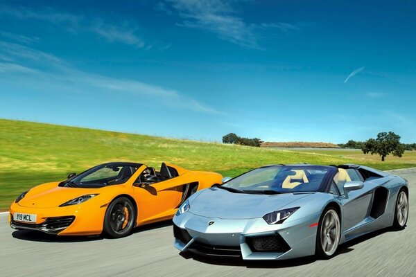 Amarillo y gris coches deportivos