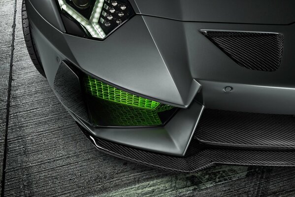 Grüner Lamborghini aventador lp700-4, 2014