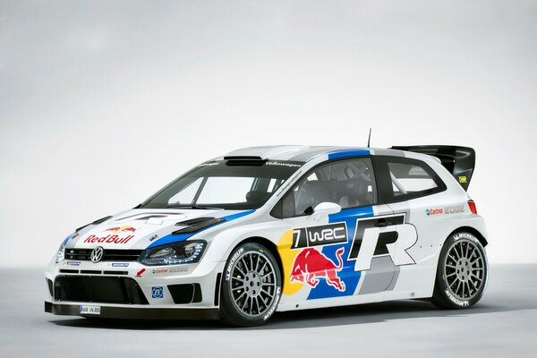 Volkswagen polo bei den Rennen 2013 redbull