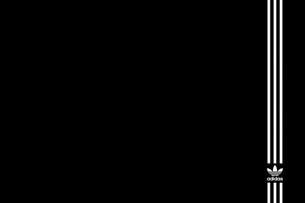 Emblème d Adida sur fond noir