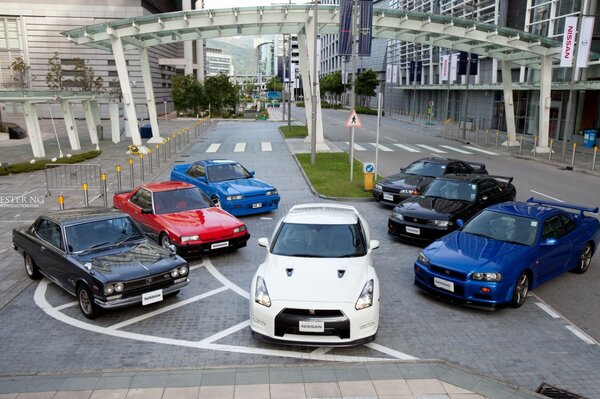 Belle présentation de la gamme de voitures Nissan
