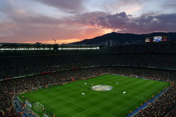 Partido España Barcelona . Preparación para el Campeonato