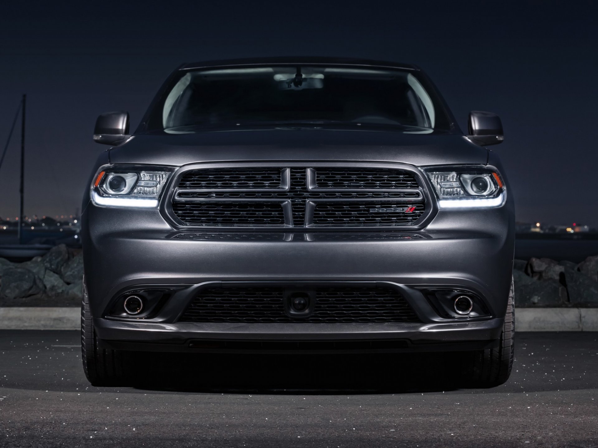 dodge durango r/t front car