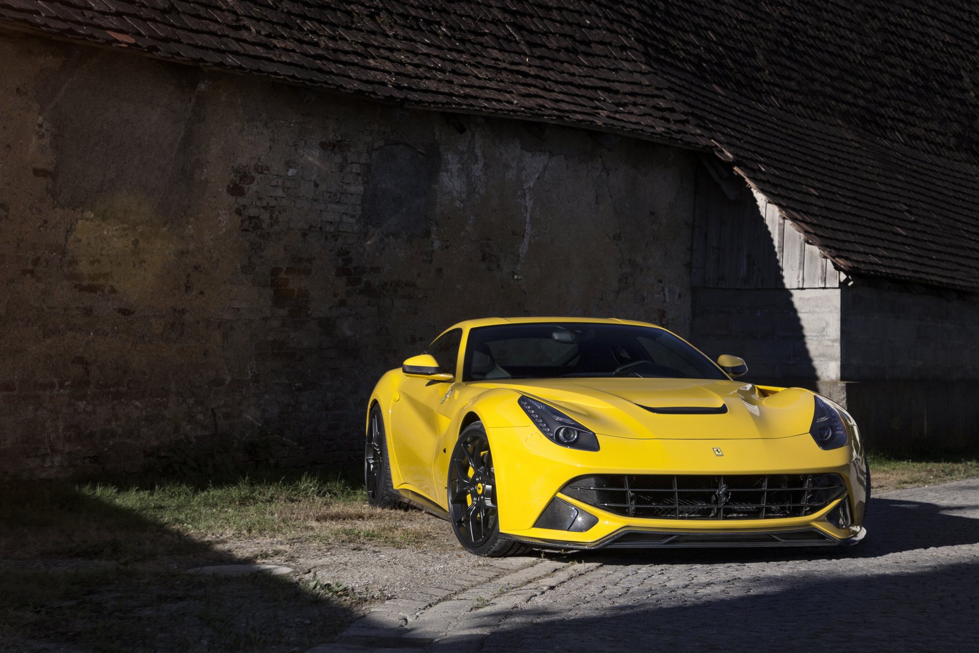 ferrari f12 berlinetta novitec