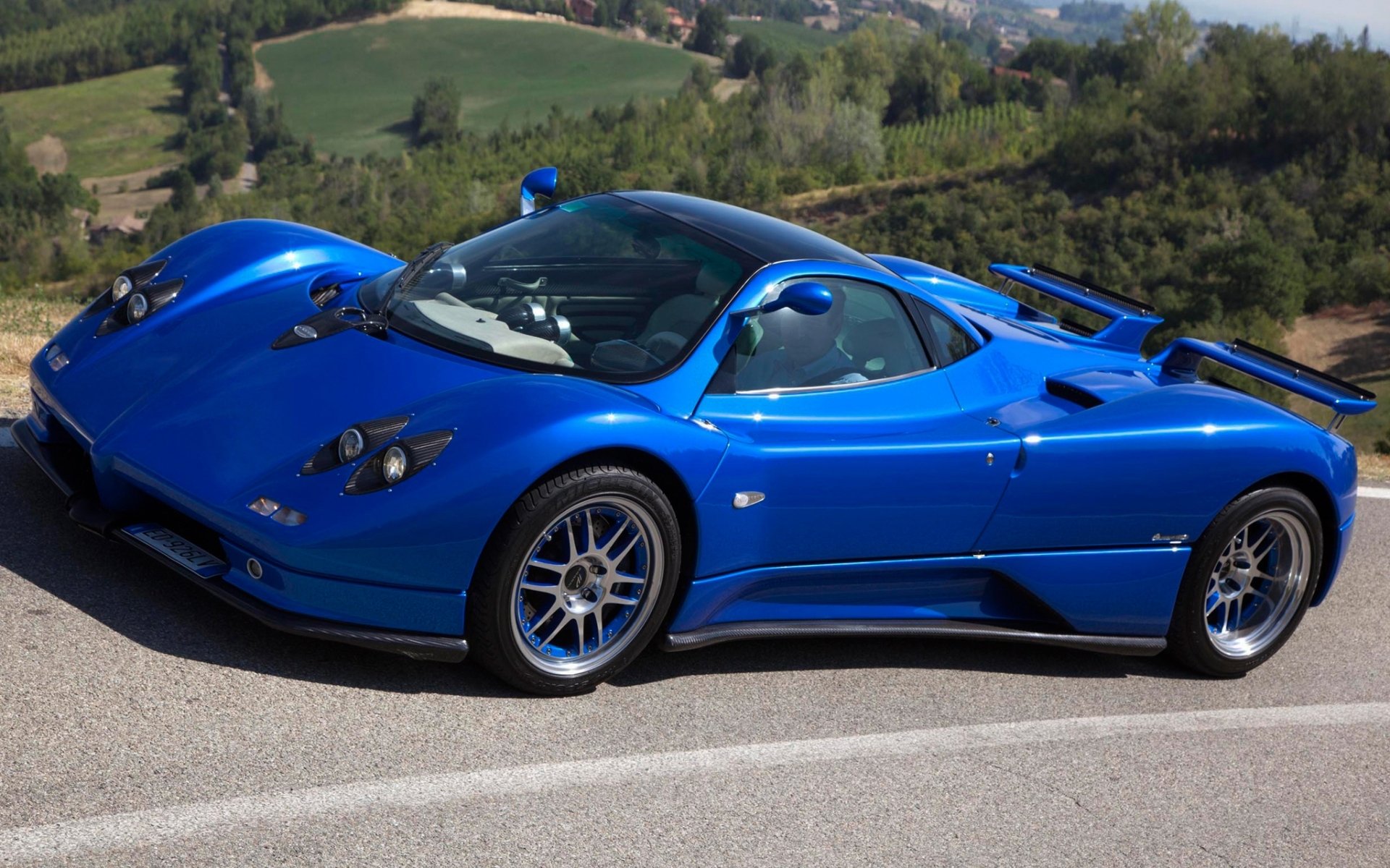 pagani zonda pagani zonda supercars bleu avant fond