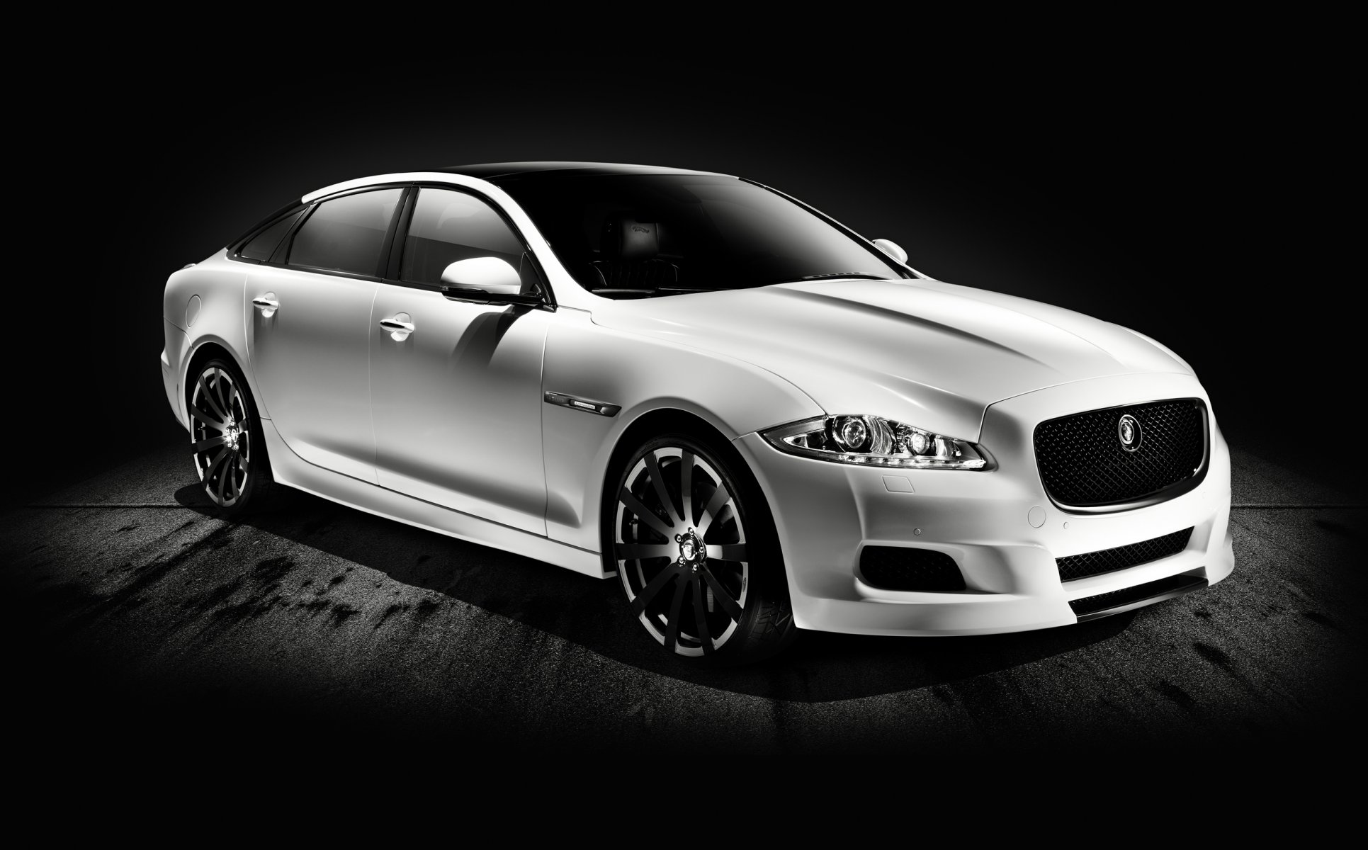 jaguar xj белый передок автомобиль