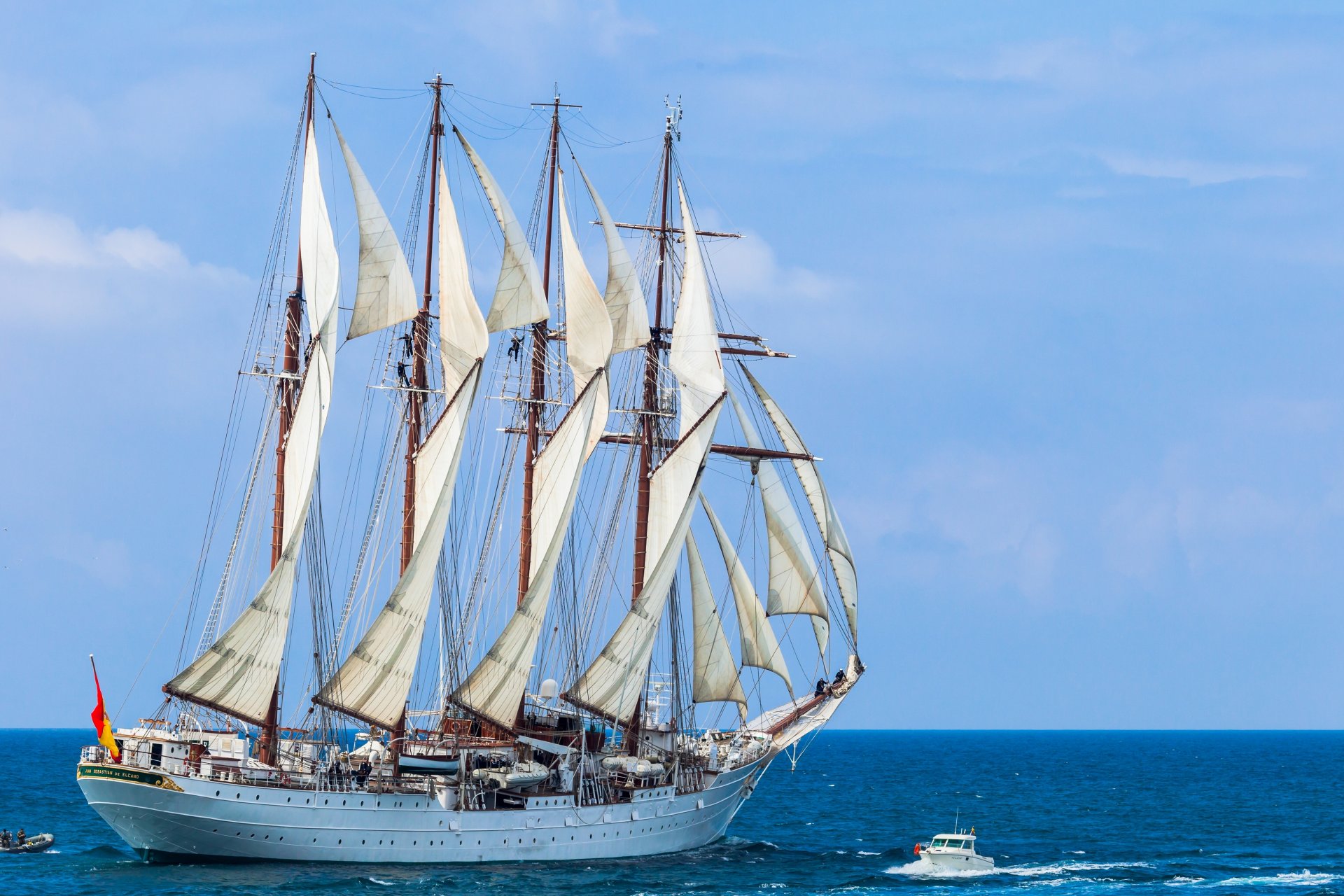 voilier goélette bateau mer