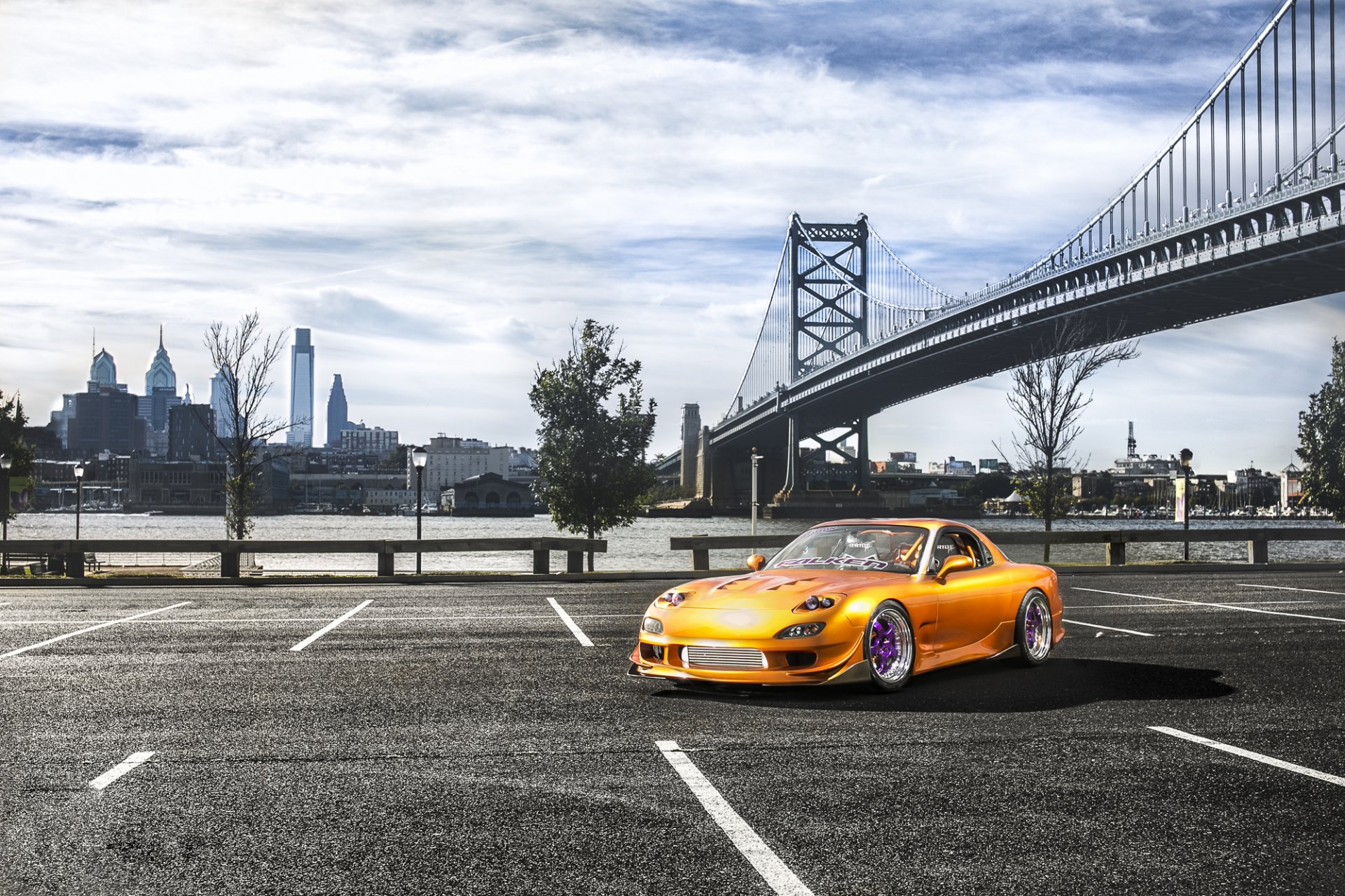 mazda rx7 drift auto brücke parkplatz stadt