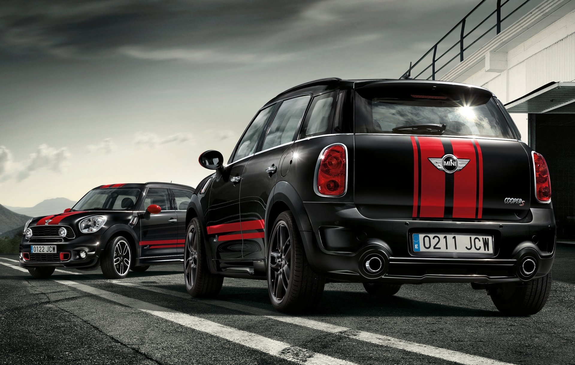 mini cooper mini mini cooper john cooper works tuning zwei schwarz