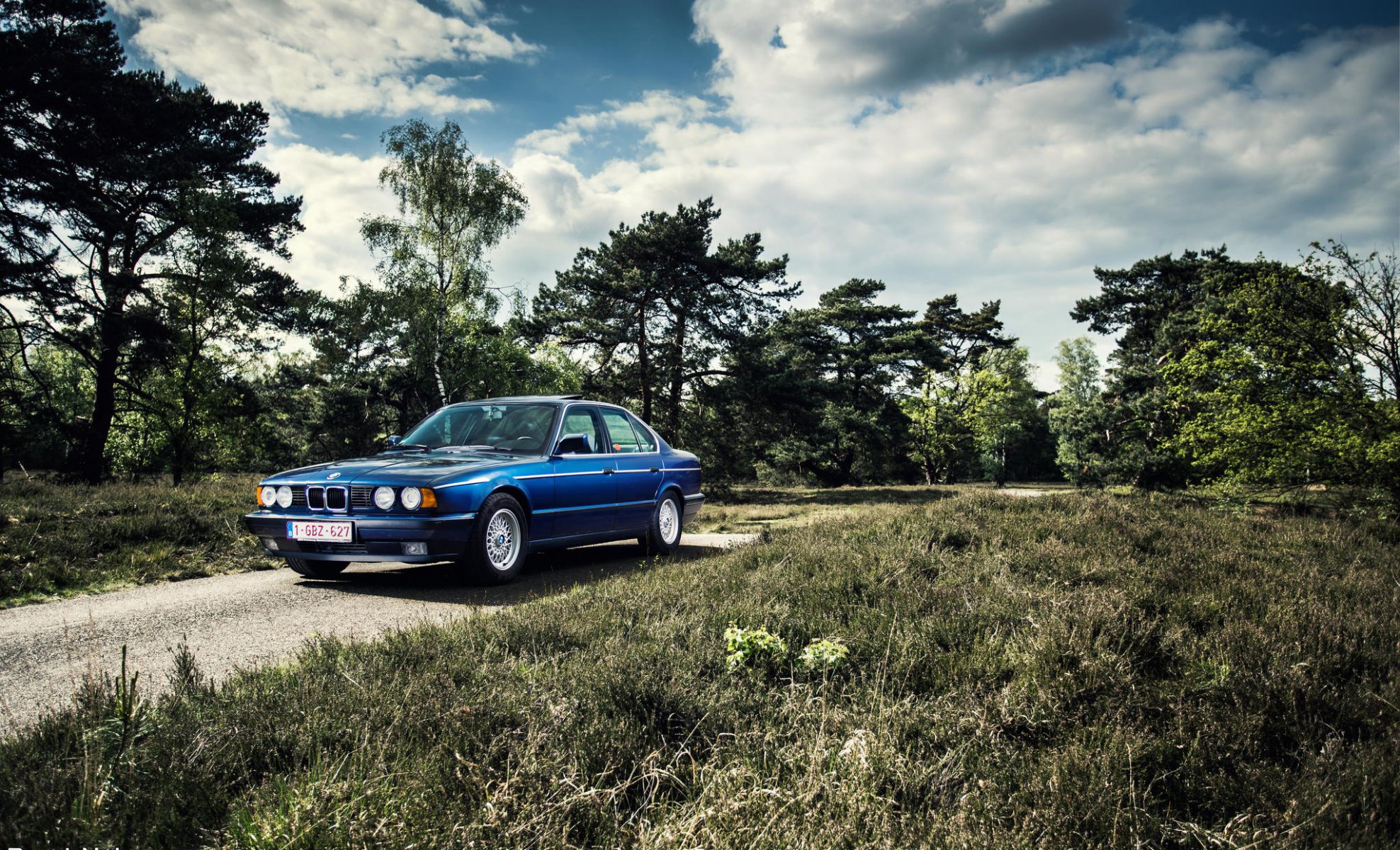 bmw e34 535i bmw clásico azul