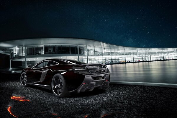 Mclaren 650s Konzept hinten