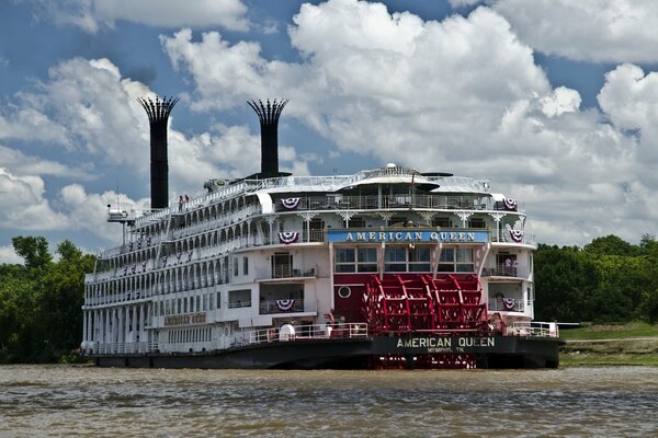 The steamer American Queen made the first departure