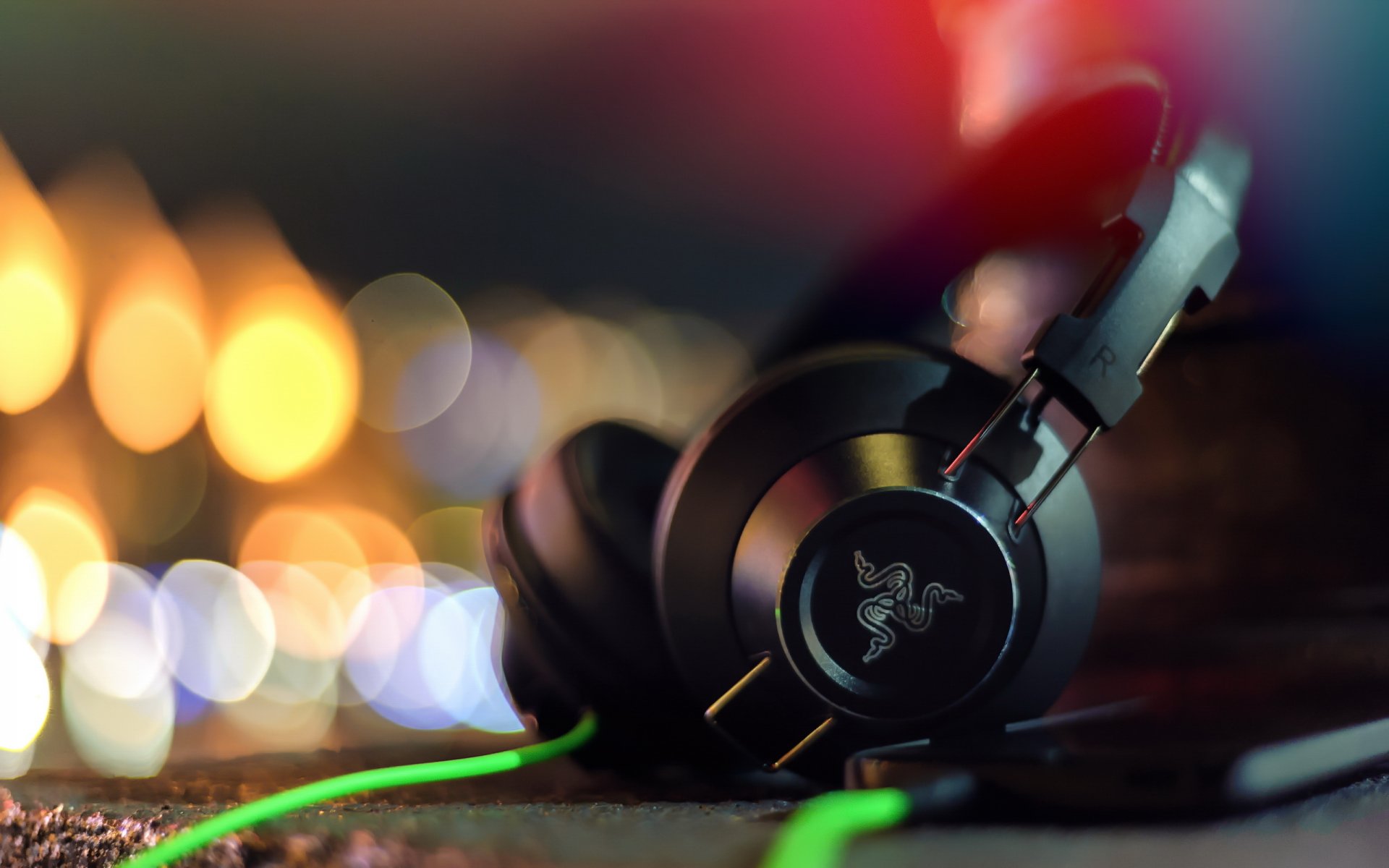 razer adaro stereo headphones close up headphones hi-tech