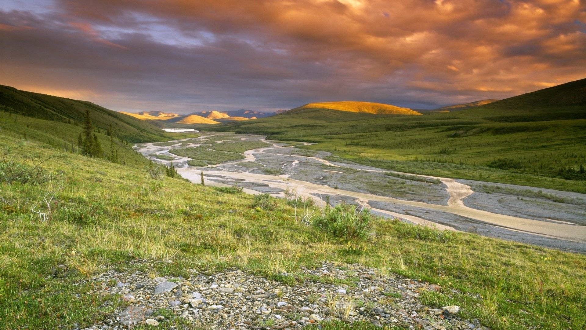 treams green hills pebbles mountains rivers sky clouds clouds gra