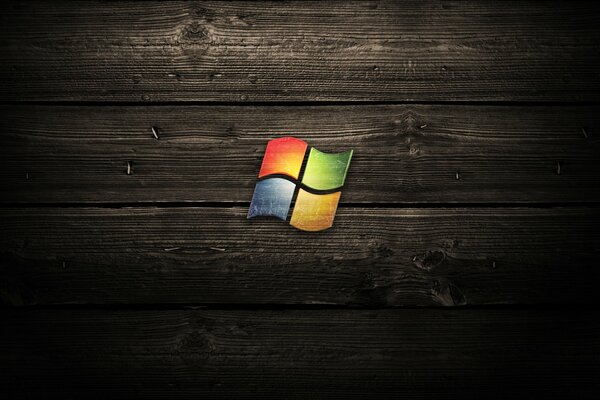 Logotipo de Microsoft sobre fondo de madera