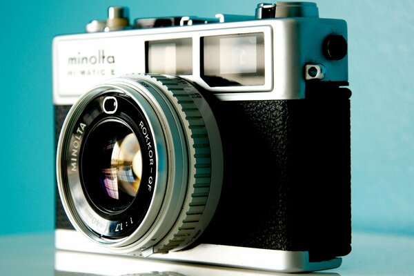 Eine alte Minolta-Kamera. Makrofotografie