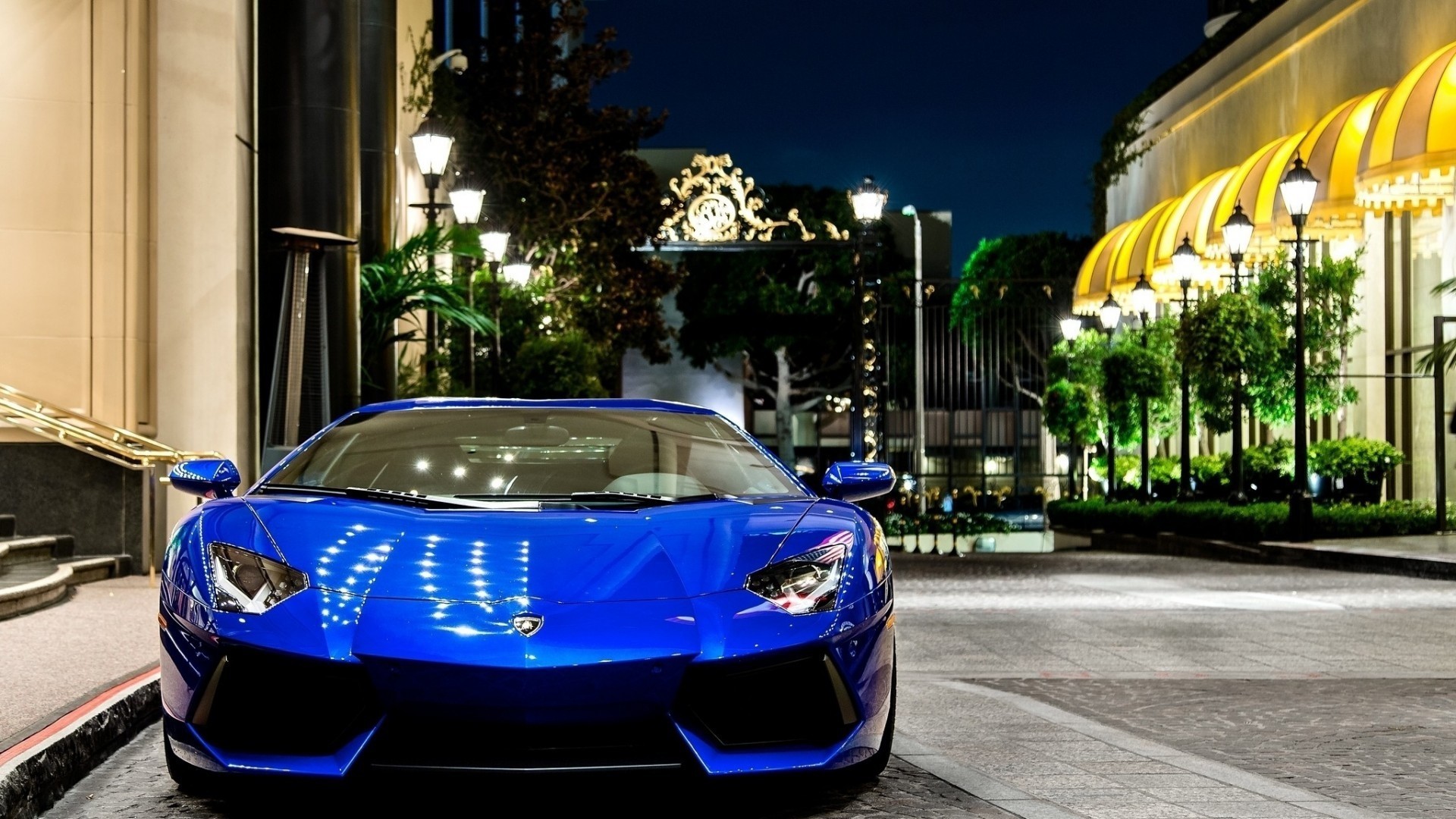 auto ruote blu lamborghini aventador