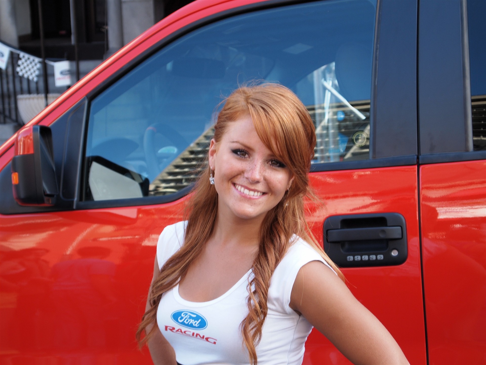 red red ford sport