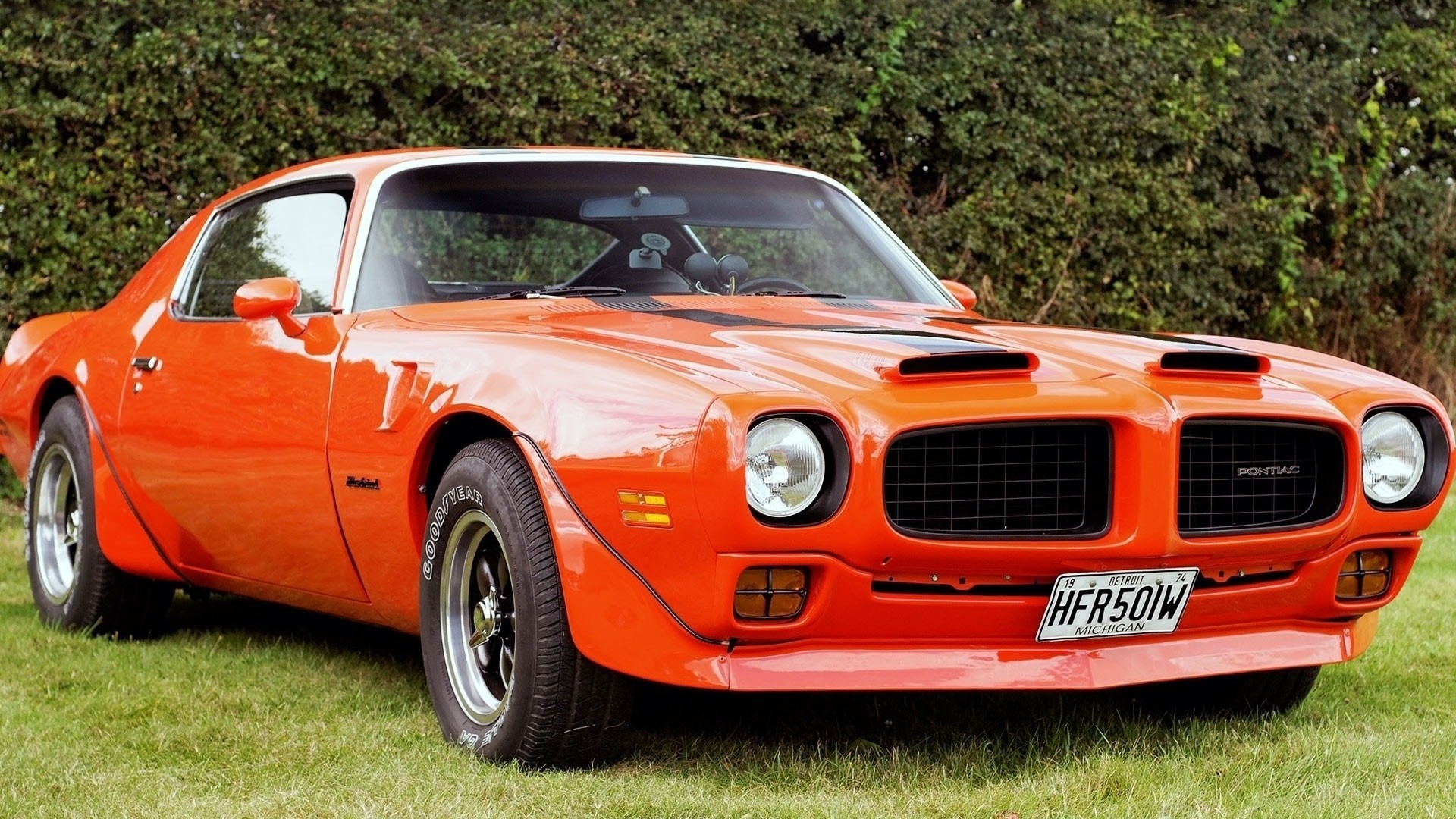 pontiac coupé voiture de sport rouge