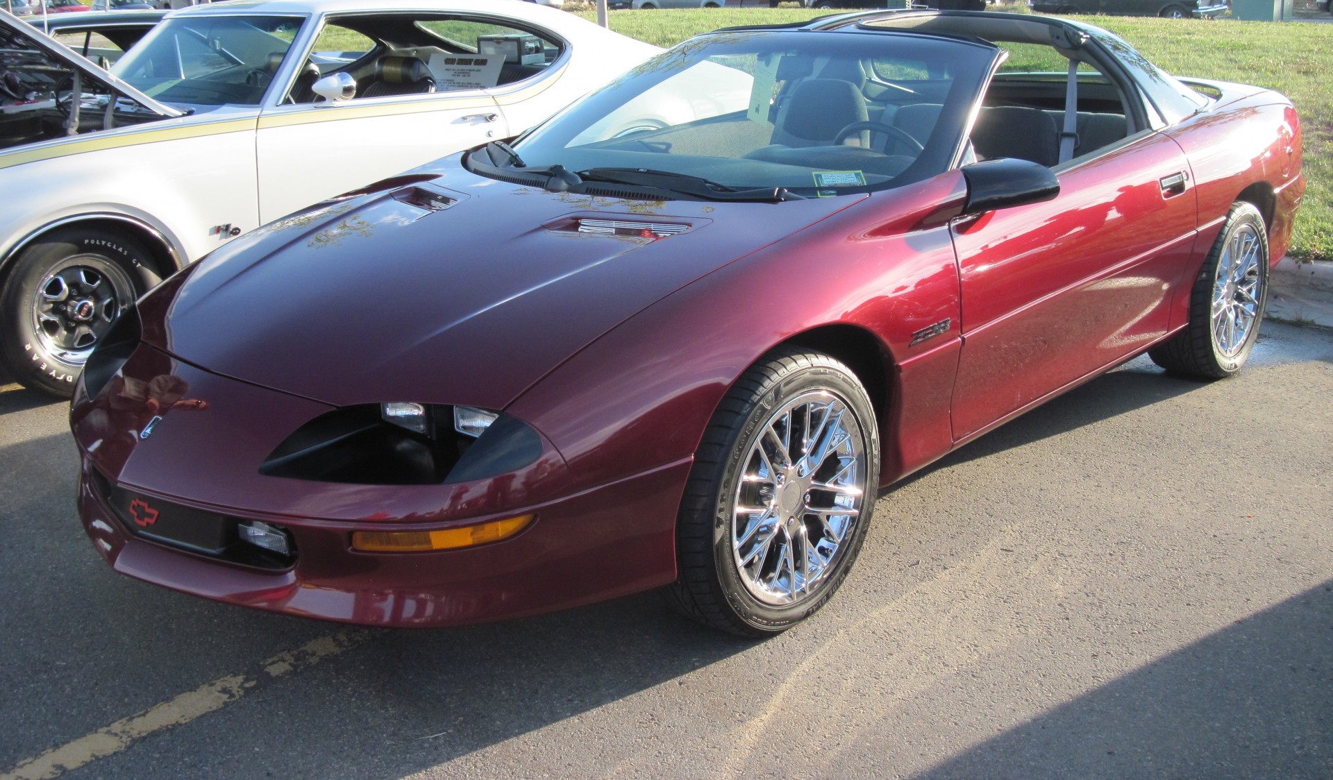 tyres photo corvette red light