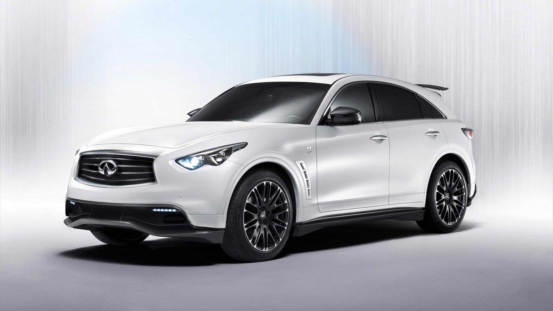 suv infiniti crossover