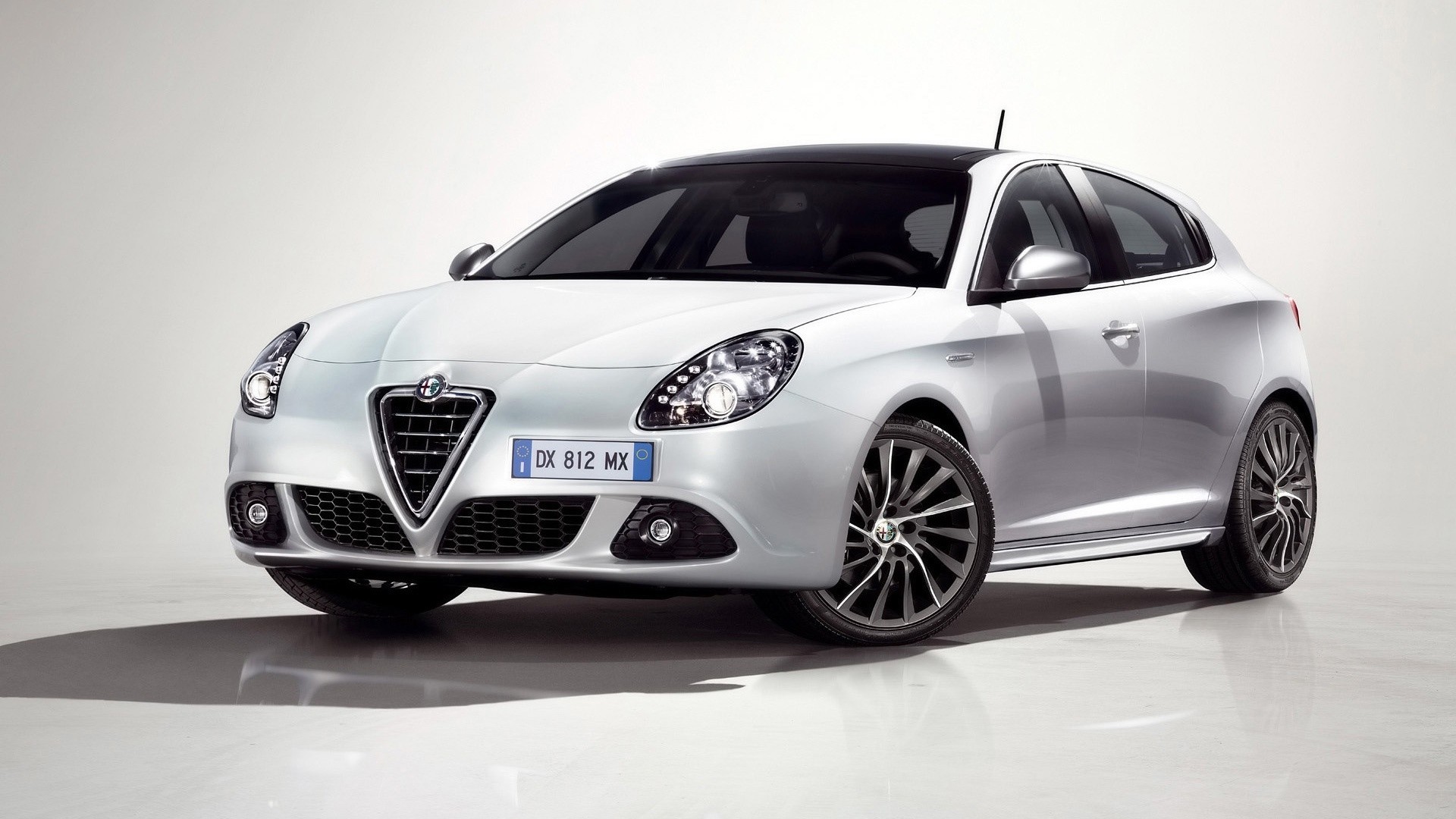 2010 alfa romeo front