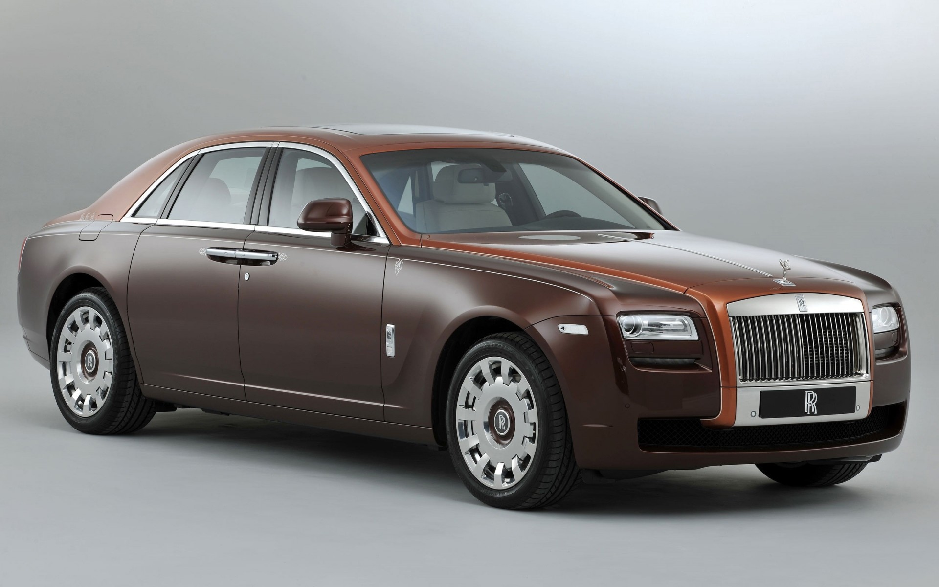 2013 rolls-royce ночей призрак