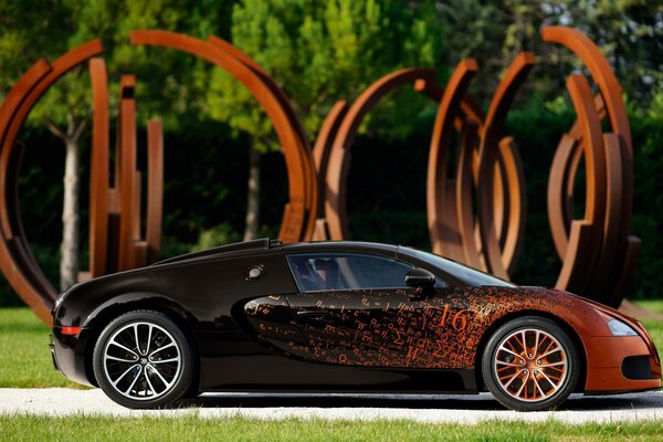 Bugatti fresco sintonizzato sportivo