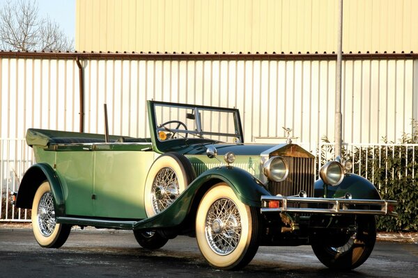 Great vintage green car