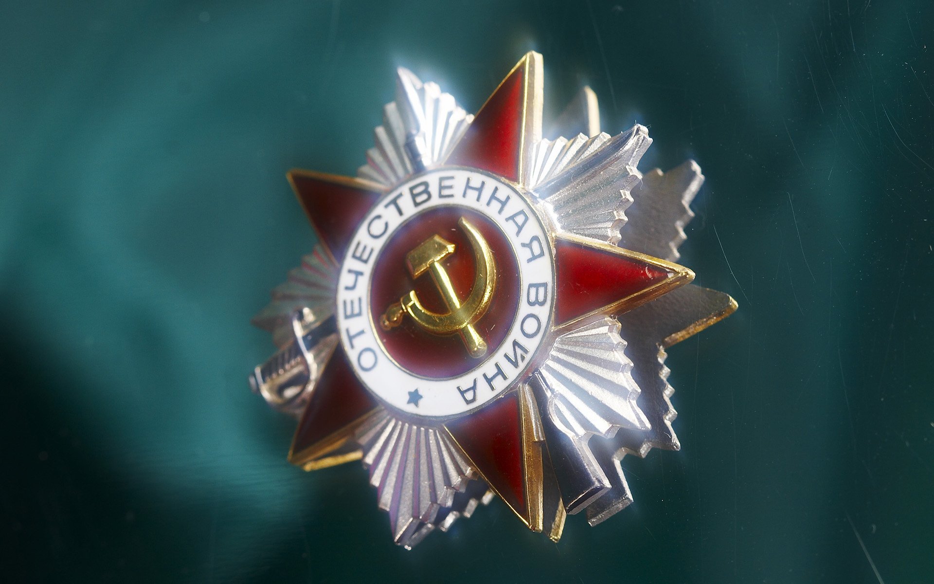 order red star hammer and sickle orders awards wwii ussr green background may 9 holiday victory day victory