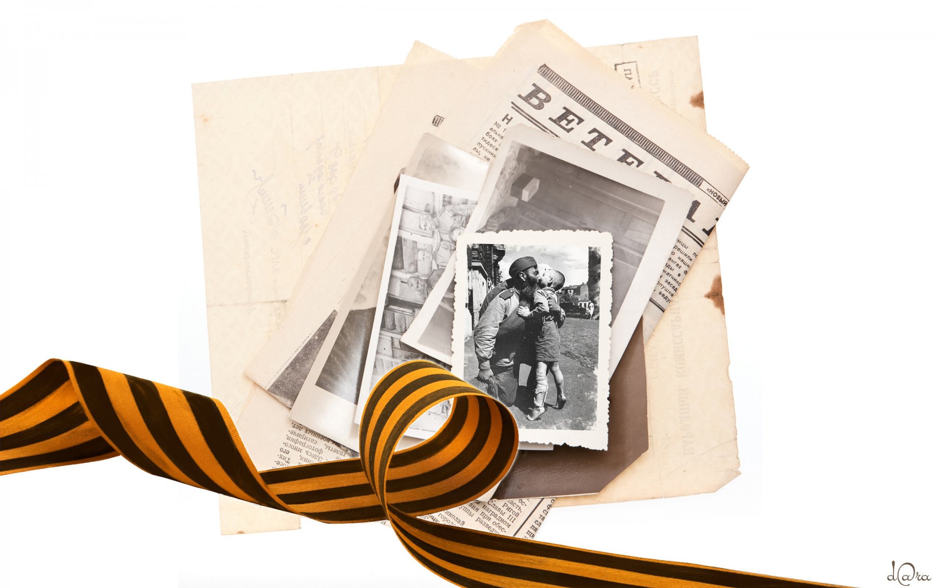 nachkriegszeit erinnerungen vater und sohn fotos tag des sieges erinnerung zeitung band weltkrieg udssr band aus st. georg weißer hintergrund sieg 9. mai feiertag