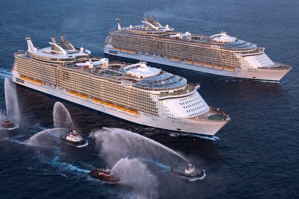 Sending cruise liners to sail