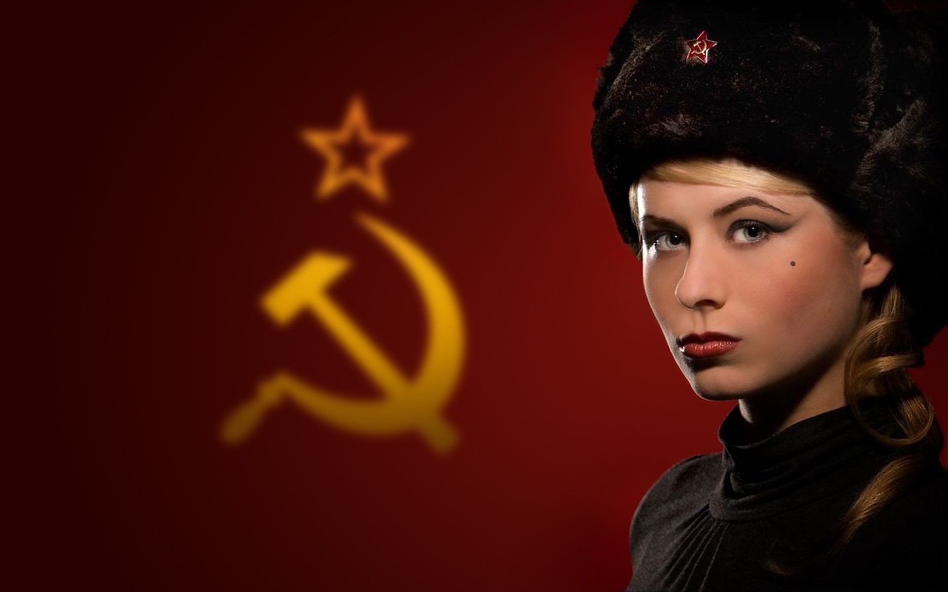 urss drapeau fille ushanka