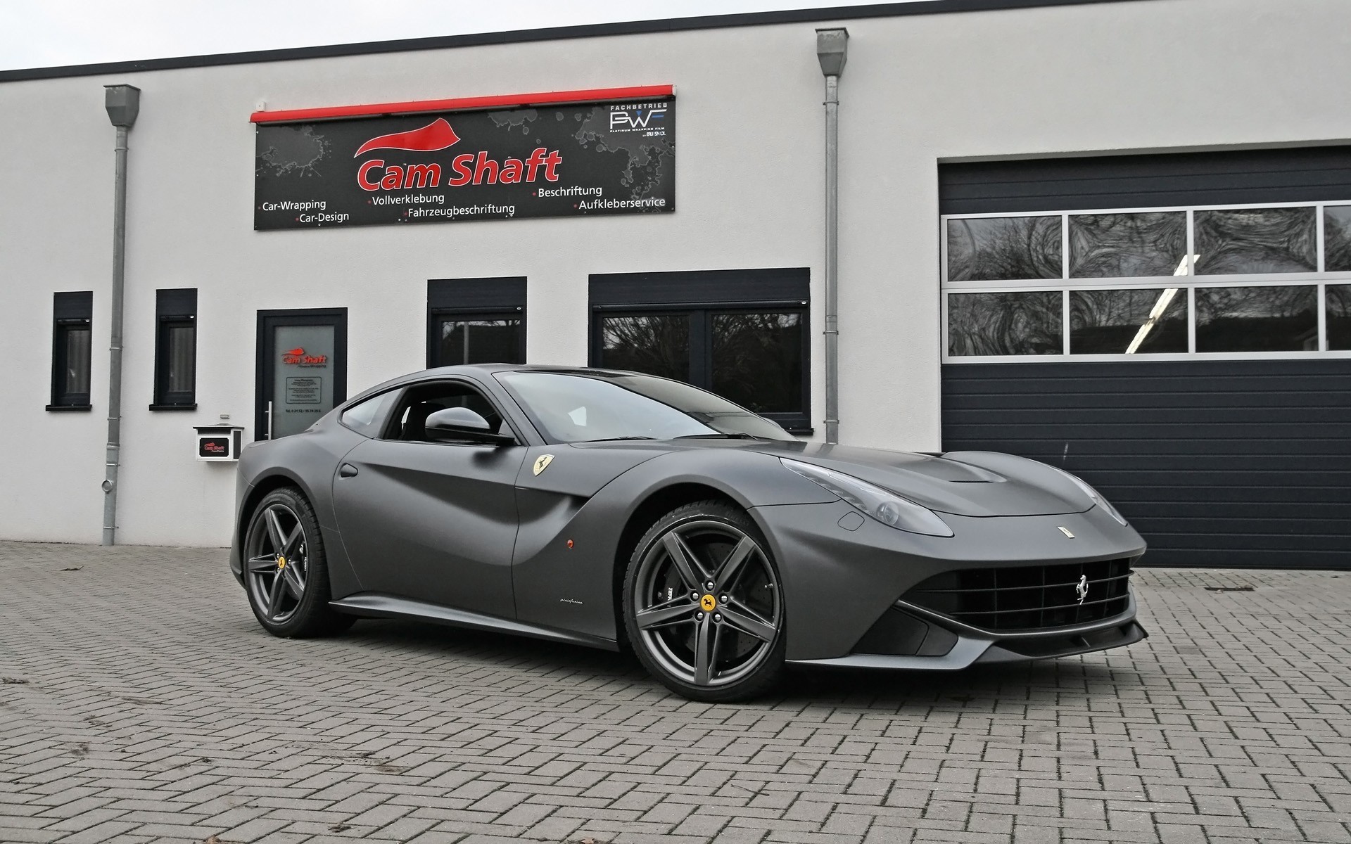 ferrari italiano coche ferrari f12 berlinetta f12 gris mate berlinetta super coche italia