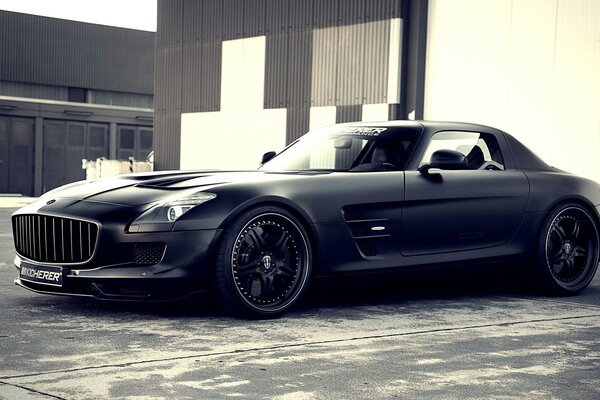 Noir mercedes benz Supersport