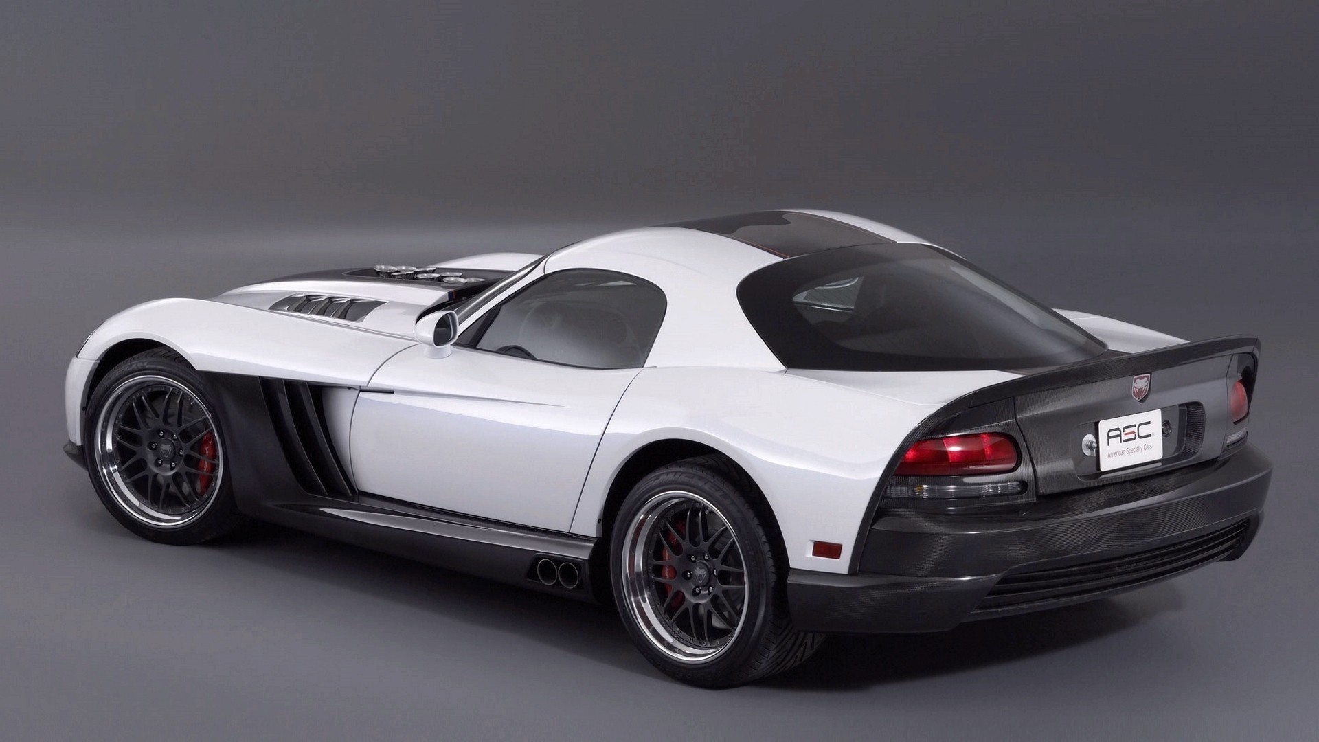 auto sport viper grau ausweichen